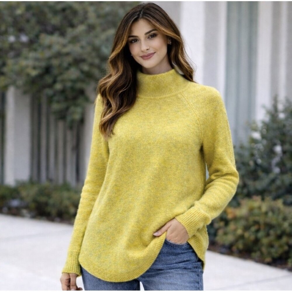 LOFT Mock Neck Sweater Women’s L  Yellow -‎ Super Soft Tunic Style Sweater